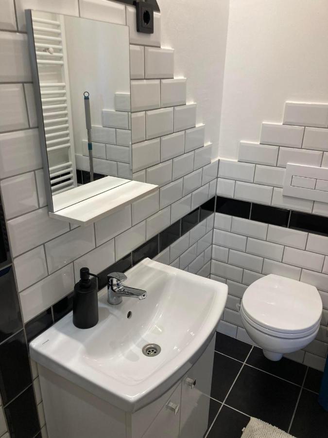 Aparthotel Arany Apartman à Cegléd Extérieur photo